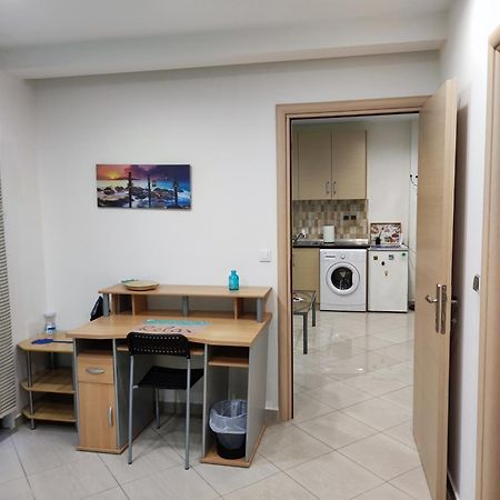 Fabulous Apartment In The Center Of Alexandroupolis المظهر الخارجي الصورة